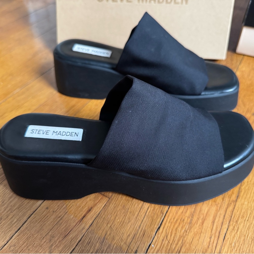 Steve Madden Slinky30 Slides